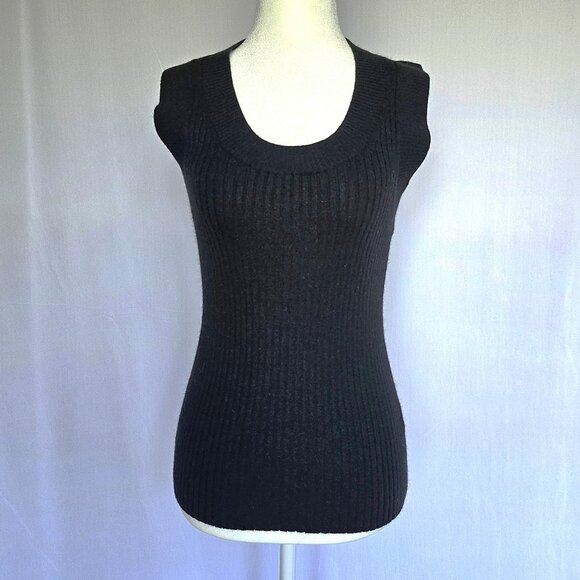 BANANA REPUBLIC Black Merino Wool Women's Knit Sweater Vest, Size S - Picture 2 of 8